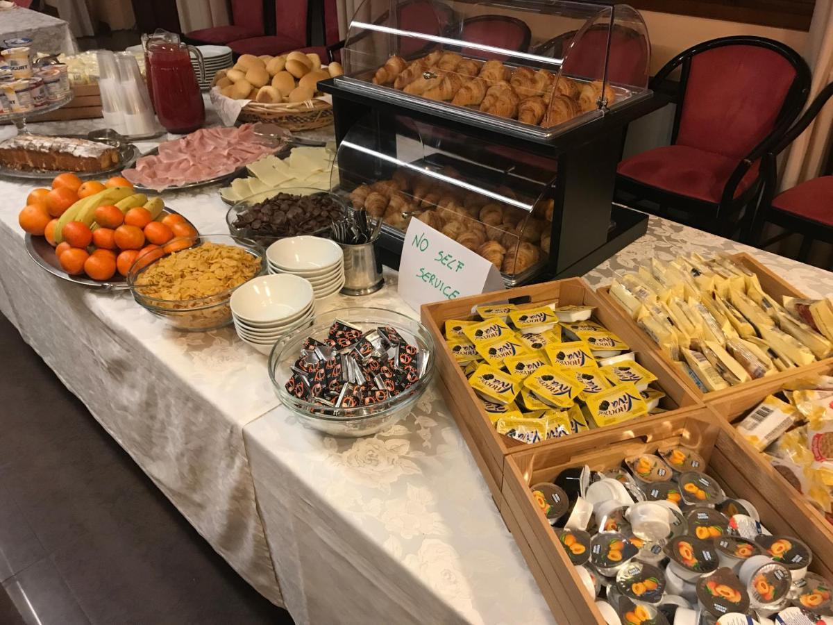 Fino Del Monte Hotel Libia מראה חיצוני תמונה